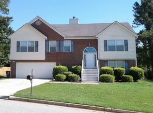 9900 Rivercliff Ln, Villa Rica, GA 30180