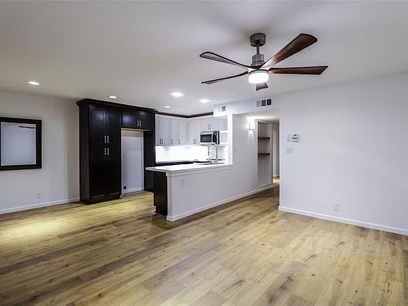 3rd image of 11002 Hammerly Blvd APT 24
