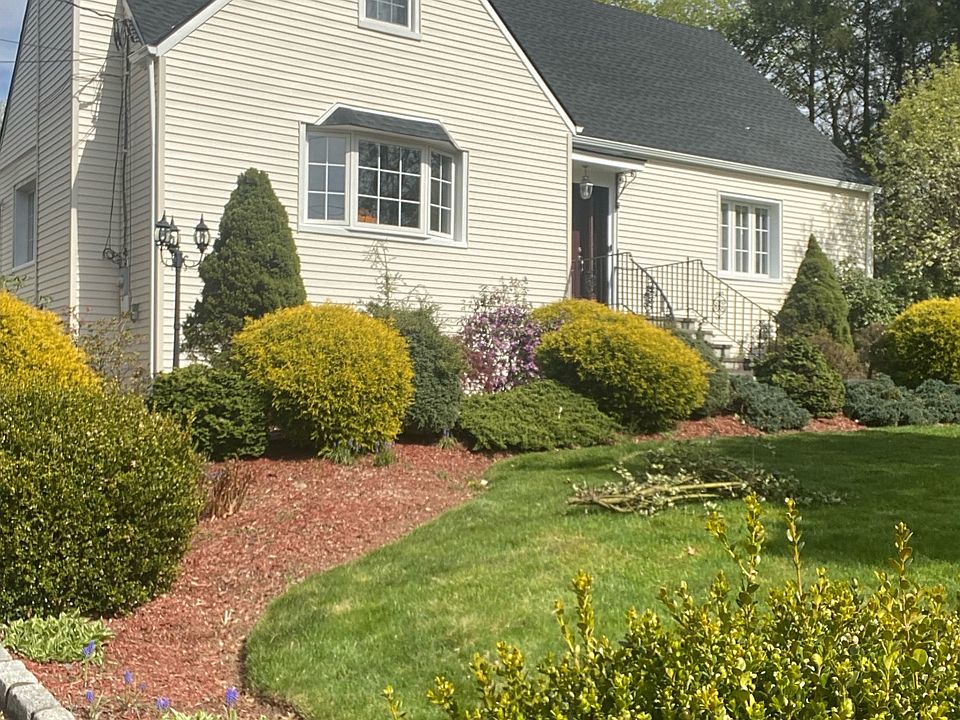 1st image of 2426 Broad St