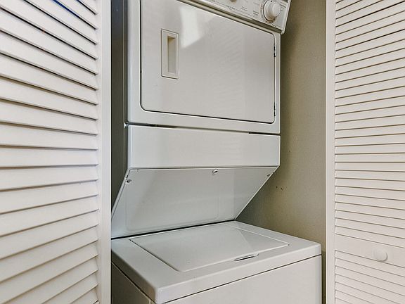 5th image of 404 W 12th Ave #4134074
