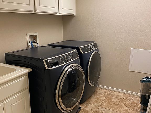 5th image of 14081 Wandering Rill Ct