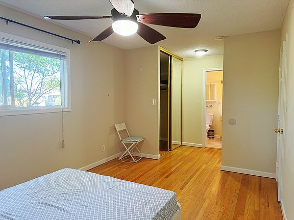3rd image of 2284 Sunrise Dr #240