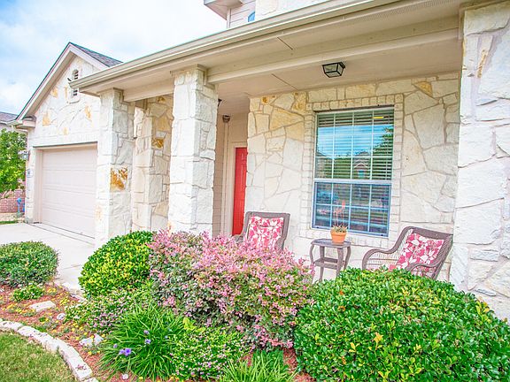 2nd image of 1161 Four Seasons Farm Dr