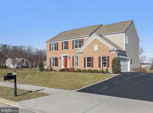 41314 Silverside Dr, Leesburg, VA 20175