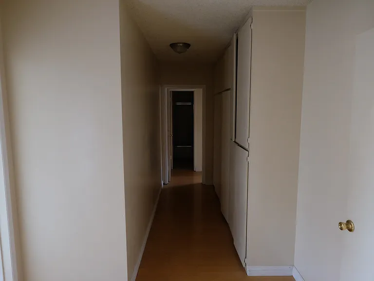 Tilden Apartments — Photo 24