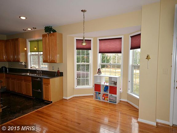 5th image of 47501 Saulty Dr