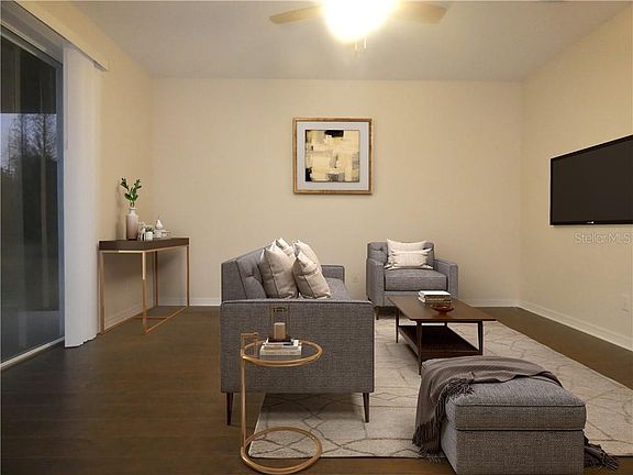 4th image of 7809 Foxgrove Dr