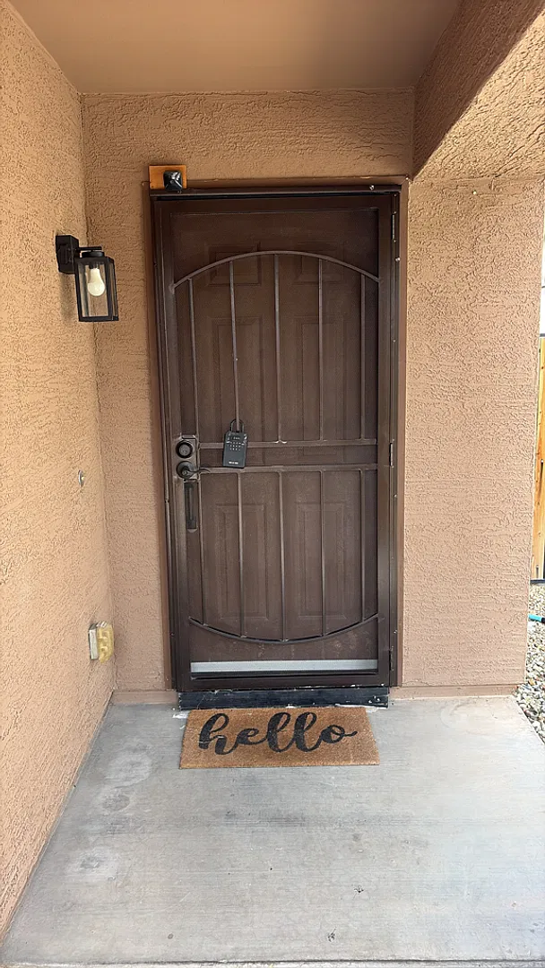 Avondale: 3 Br 2ba Ready For Move In — Photo 3
