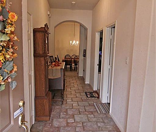 2nd image of 3411 Norma Ln