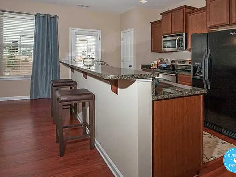 2147 Sunny Cove Dr — Photo 5