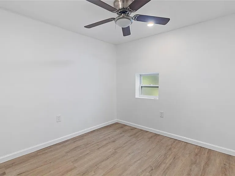 23094 Central Ave — Photo 20