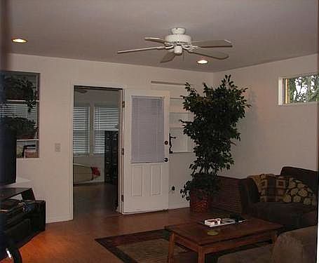 4th image of 368 1st St
