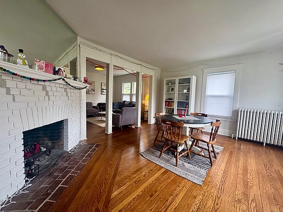 4th image of 304 Central Ave #306