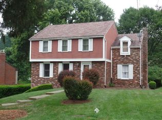 5793 Glen Hill Dr, Bethel Park, PA 15102