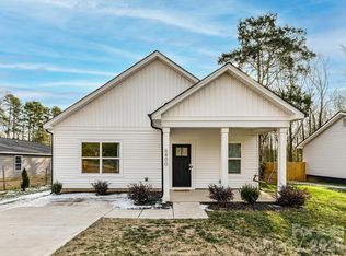 6400 Carver Blvd, Charlotte, NC 28269