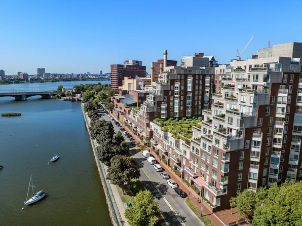 75-83 Cambridge Pkwy Unit W702, Cambridge, MA 02142