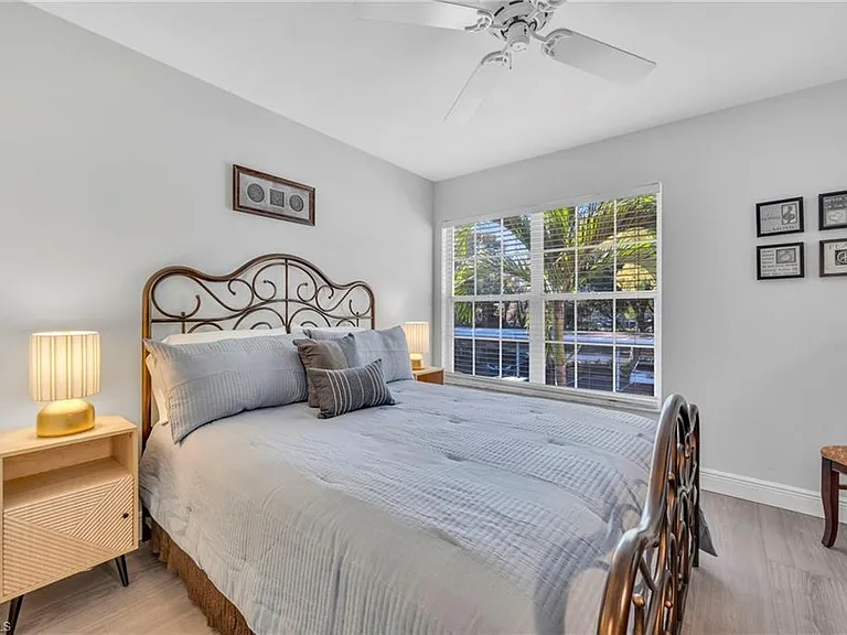 2460 Old Groves Rd #201 — Photo 14