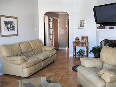 2nd image of 1754 41st Ave