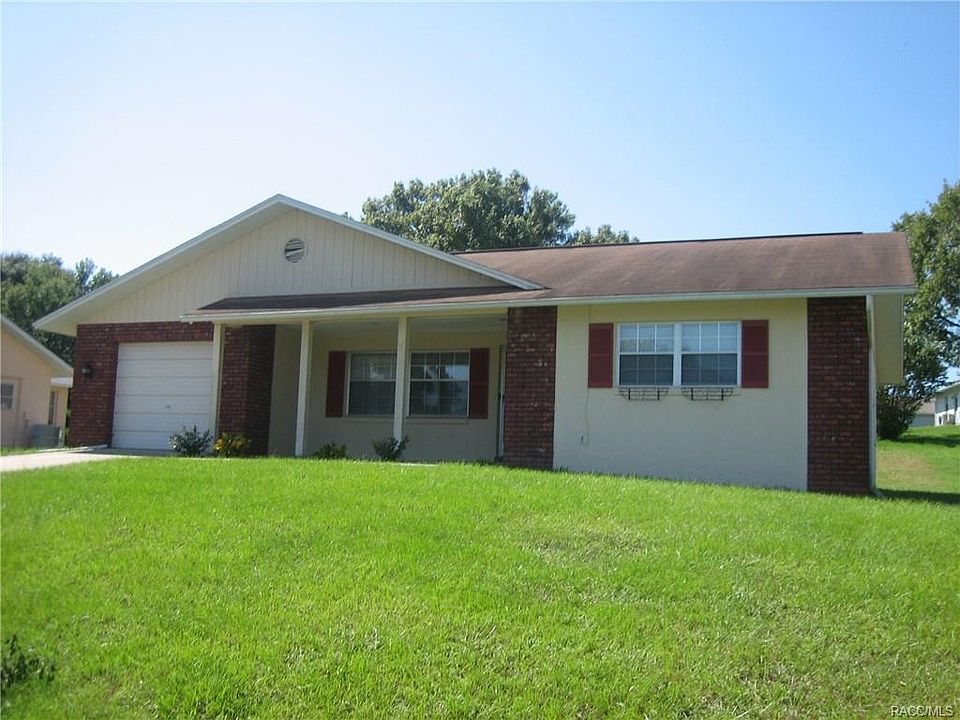 1st image of 3726 N Honeylocust Dr