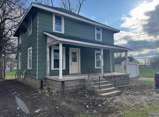 130 W Maple St, Pennville, IN 47369