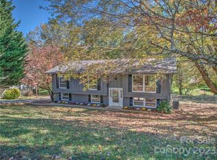 109 Jarvis St, Waynesville, NC 28786