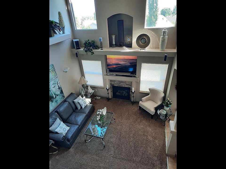 2nd image of 5158 W Canyon Rose Cir