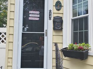 14 Spring St, Bordentown, NJ 08505