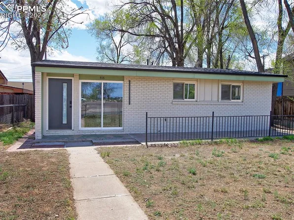 816 Prospect Lake Dr, Colorado Springs, CO 80910