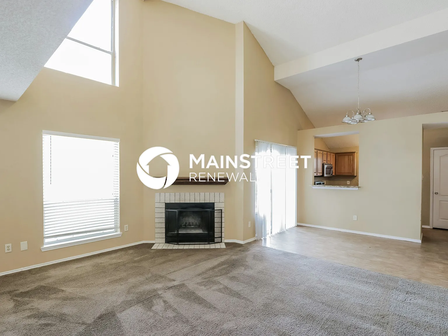 1034 Gaynor Ave — Photo 4