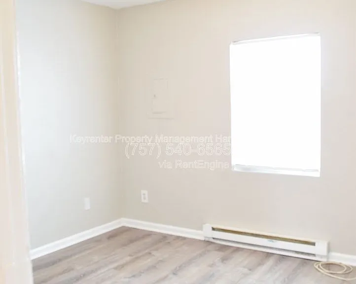 4670 Kincaid Ave #E — Photo 12