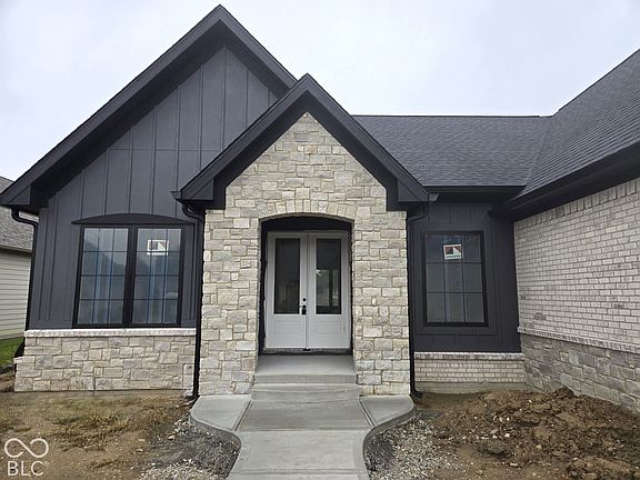2nd image of 1047 Beechtree Ln