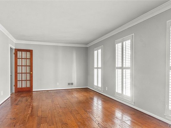 4th image of 1004 Princeton Pl