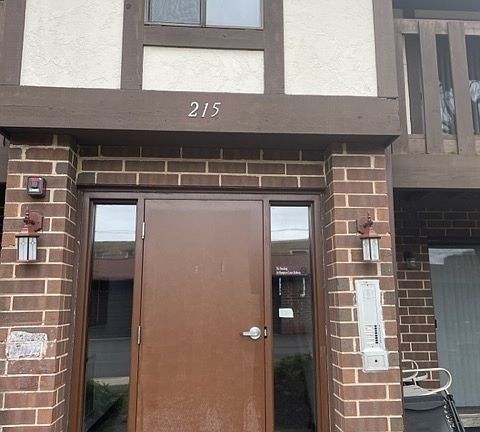2nd image of 215 Uteg St APT F