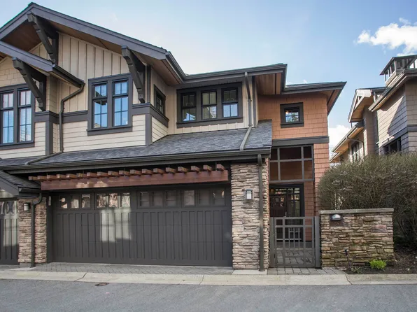 555 Raven Woods Dr #28, North Vancouver, BC V7G 0A4