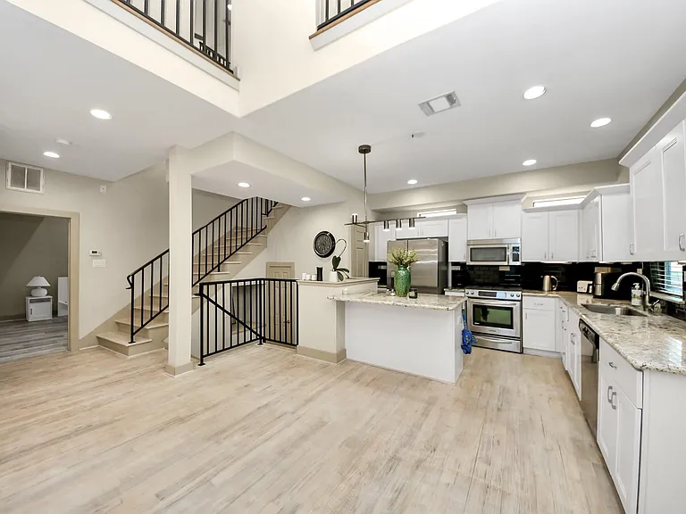 4510 Inker St #B — Photo 10