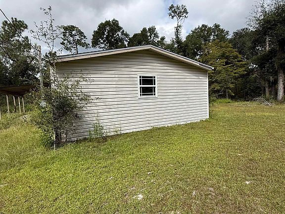 5th image of 865 Angela Dr