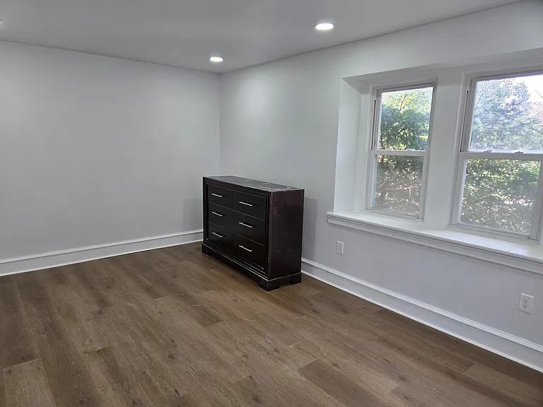 6929 Rutland St — Photo 10