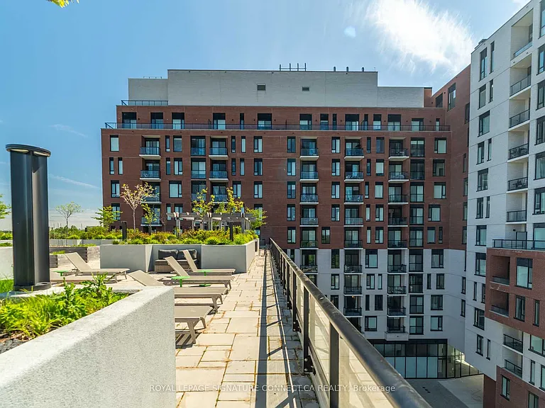 3100 Keele St #423 — Photo 38