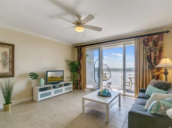 13427 BLUE HERON BEACH DRIVE #1402, ORLANDO, FL 32821