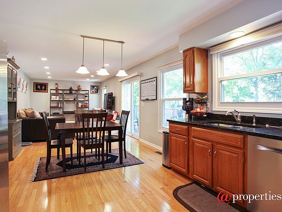 Kitchen / Breakfast Room