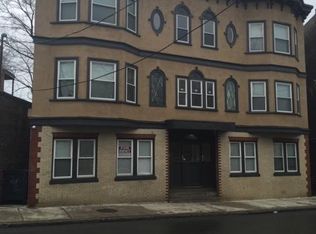 55 Washington Ave APT 3, Chelsea, MA 02150