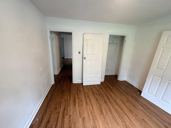 4th image of 149 Angela Dr Unit A