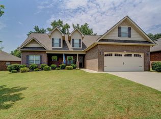 421 Slate Dr, Boiling Springs, SC 29316