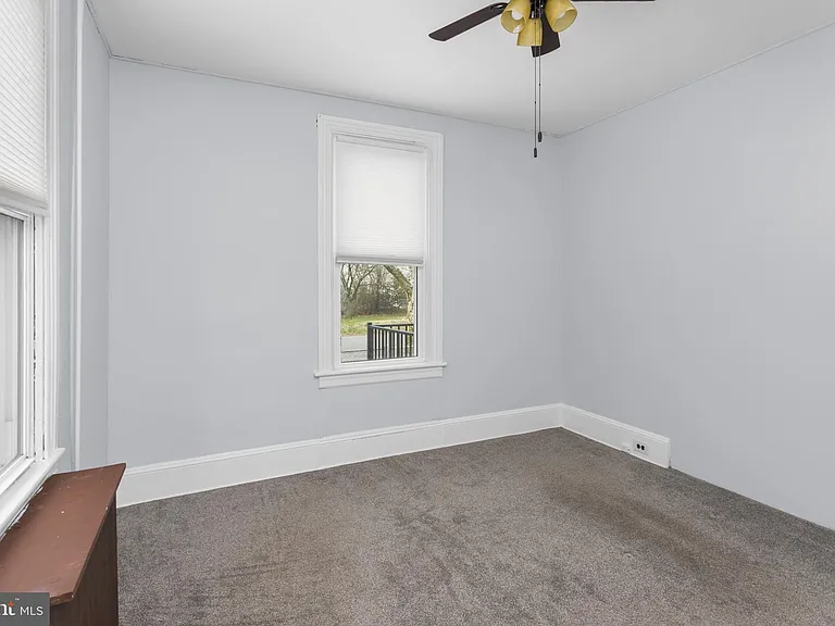 638 Pennsylvania Ave #1 — Photo 15