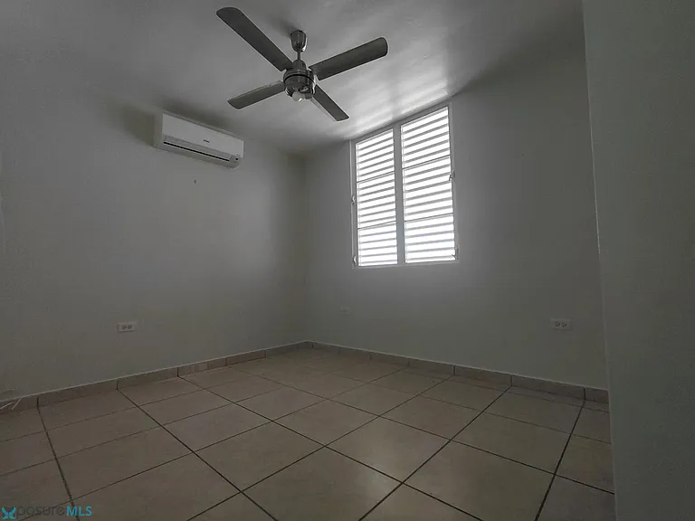 245 Urbanizacion Colinas Del Prado — Photo 10