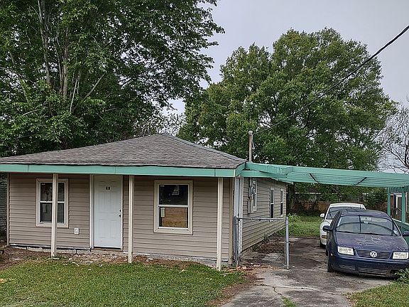 2nd image of 717 Huntlee Dr