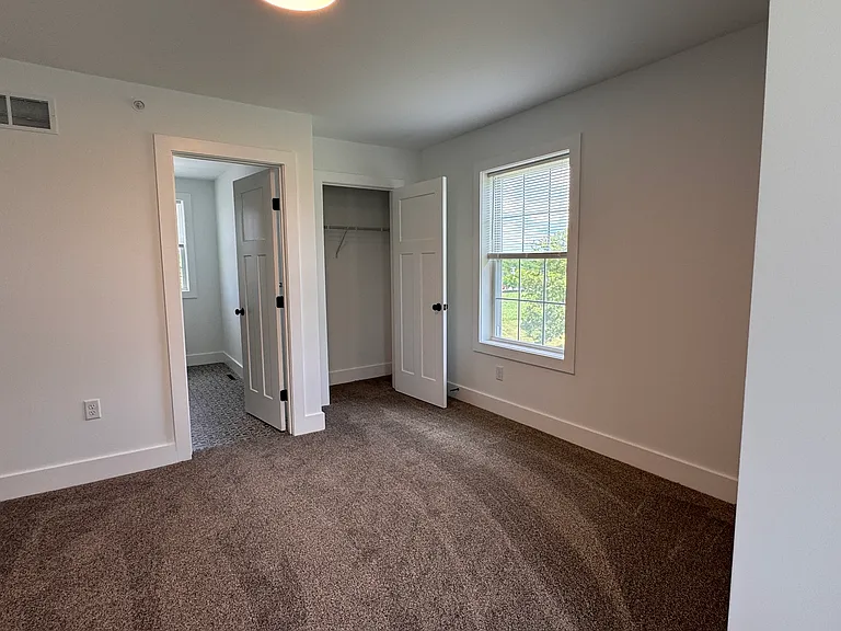 19 Burk Ct — Photo 31