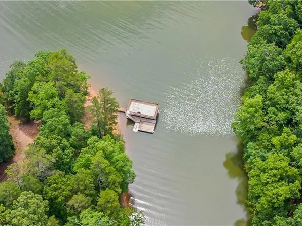 4440 Autry Rd, Gainesville, GA 30506