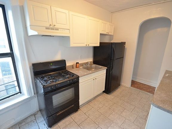 2nd image of 507 W 139th St #5CC