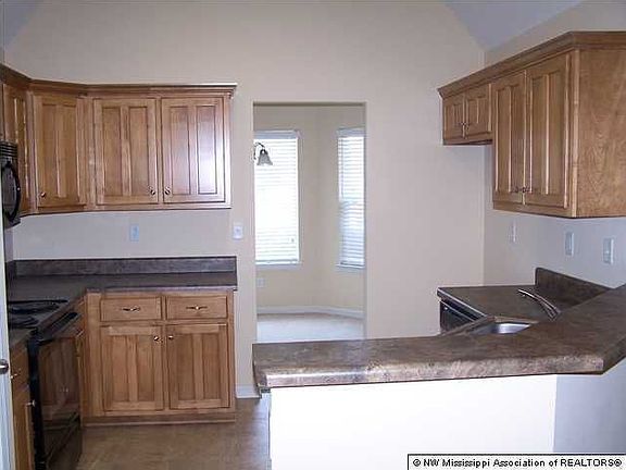 5th image of 9105 Tremont Dr